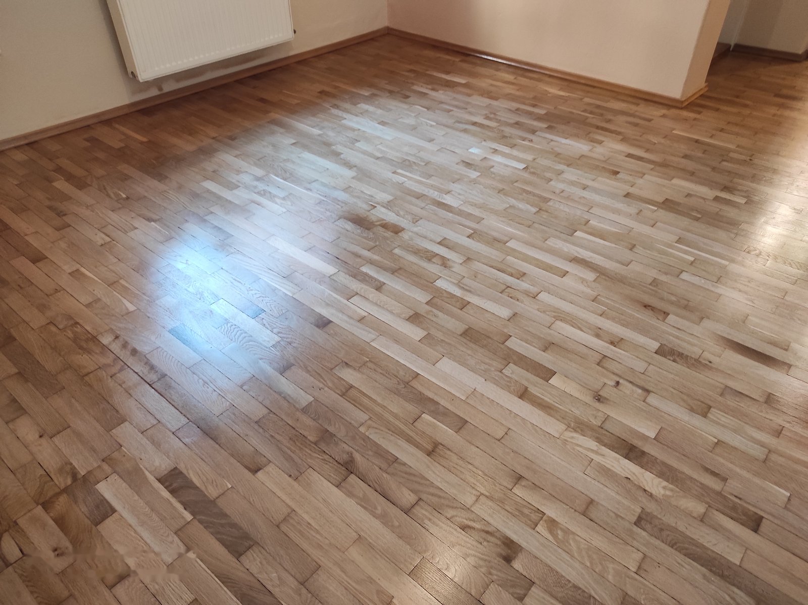 Realizace Krystal — renovace kamenné podlahy