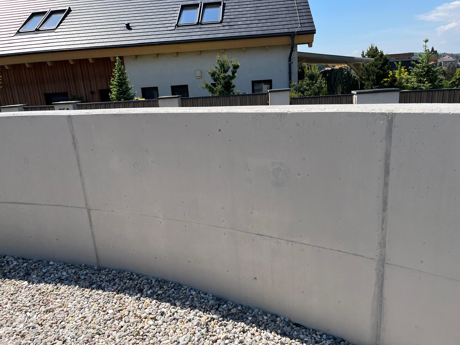 Realizace Krystal — renovace kamenné podlahy